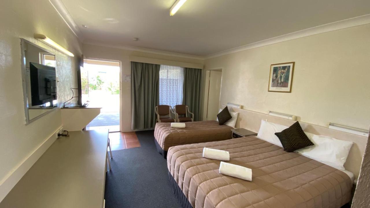 Sapphire City Motor Inn Inverell Exteriör bild