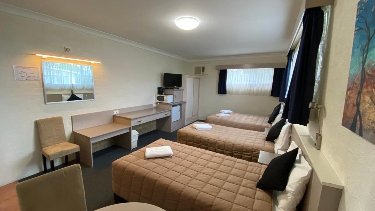 Sapphire City Motor Inn Inverell Exteriör bild