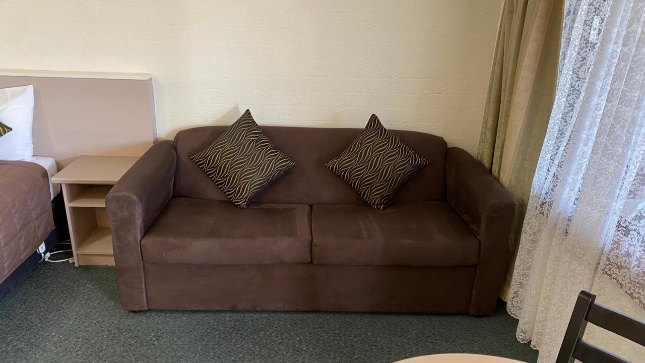 Sapphire City Motor Inn Inverell Exteriör bild