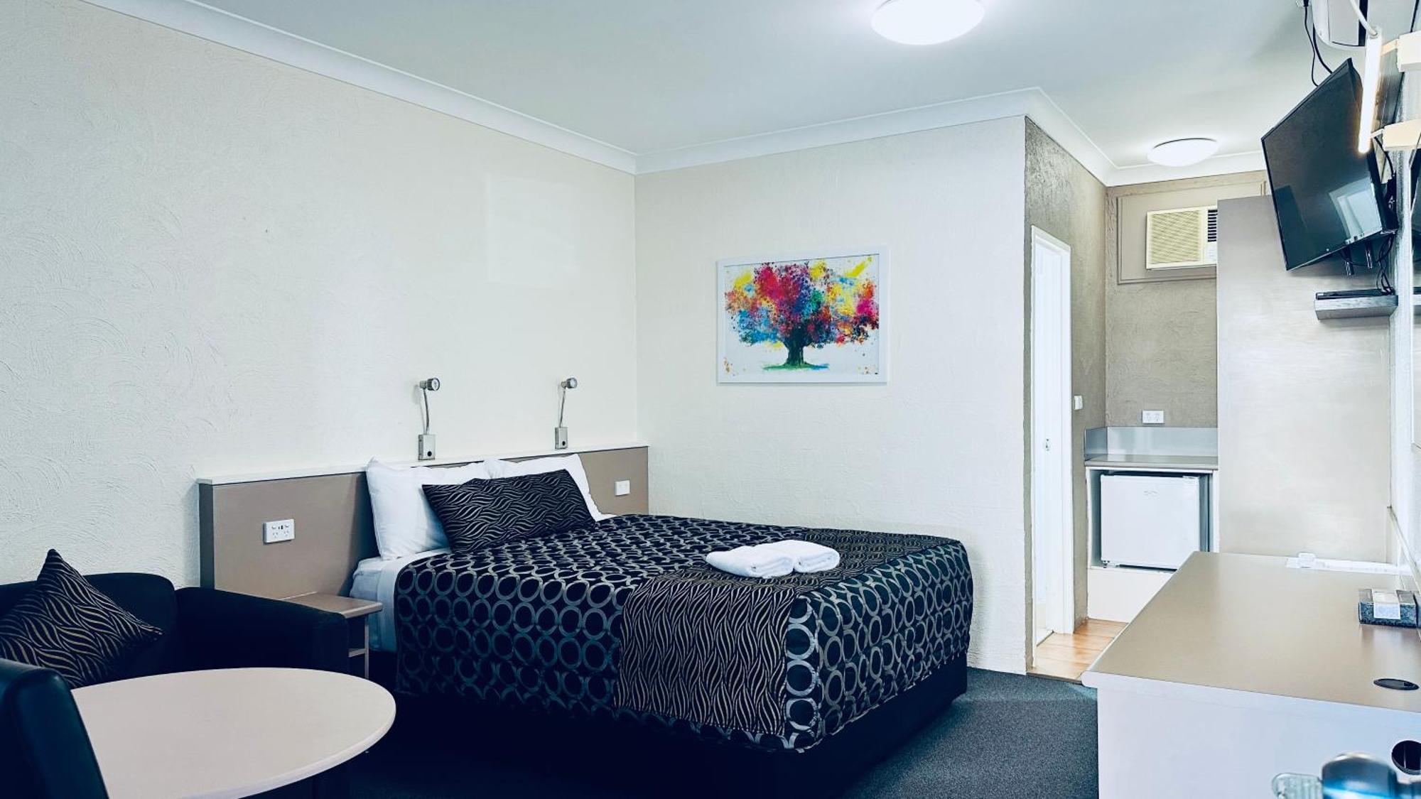 Sapphire City Motor Inn Inverell Exteriör bild
