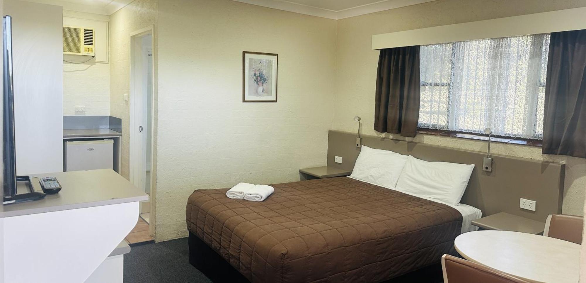 Sapphire City Motor Inn Inverell Exteriör bild